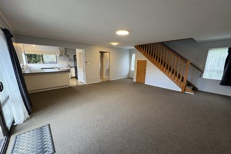 Photo of property in 6 Flinders Place, Johnsonville, Wellington, 6037