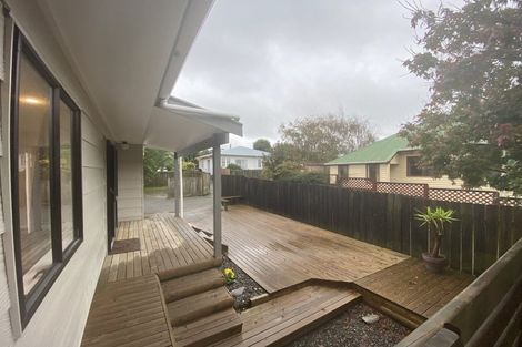 Photo of property in 8a Tararua Street, Paraparaumu, 5032