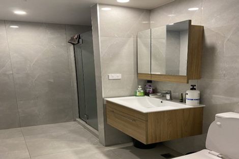 Photo of property in 205/9 Madeira Lane, Grafton, Auckland, 1023