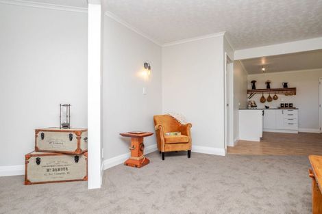 Photo of property in 1 Dawson Street, Dannevirke, 4930
