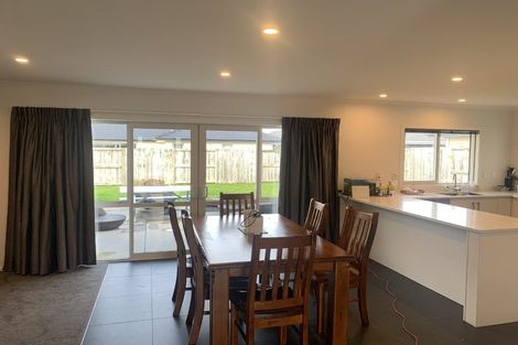 Photo of property in 11 Magellan Rise, Flagstaff, Hamilton, 3210