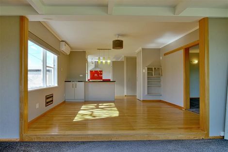 Photo of property in 16a Howard Road, Taradale, Napier, 4112