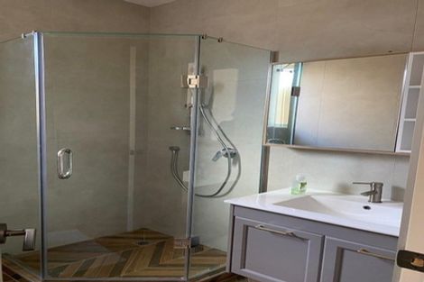 Photo of property in 16 Cloonlyon Drive, Flat Bush, Auckland, 2019