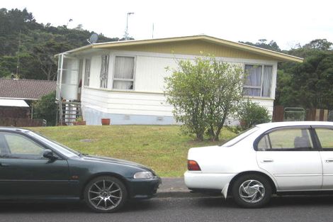 Photo of property in 24 Glastron Place, Bayview, Auckland, 0629