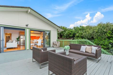 Photo of property in 26 Edwin Mitchelson Road, Muriwai, Waimauku, 0881