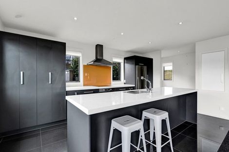 Photo of property in 13a Heta Road, Highlands Park, New Plymouth, 4312