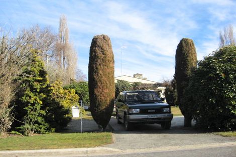 Photo of property in 19 Knowles Crescent, Ranfurly, 9332