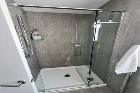 Photo of property in 102 Peterborough Street, Christchurch Central, Christchurch, 8013