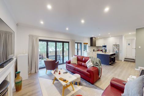 Photo of property in 4 Beirut Court, The Gardens, Auckland, 2105