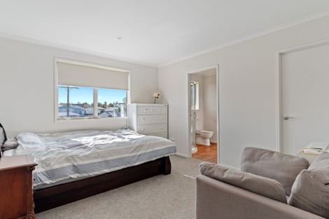 Photo of property in 27 Elena Place, Welcome Bay, Tauranga, 3112
