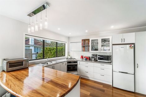 Photo of property in 66a Tiri Road, Manly, Whangaparaoa, 0930