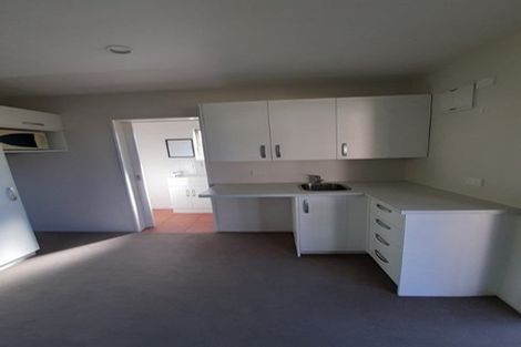 Photo of property in 10 Garvins Road, Hornby, Christchurch, 8042