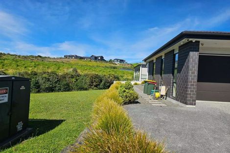 Photo of property in 9 Tikati Rise, Long Bay, Auckland, 0630