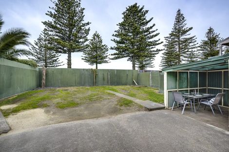 Photo of property in 70 Te Awa Avenue, Te Awa, Napier, 4110