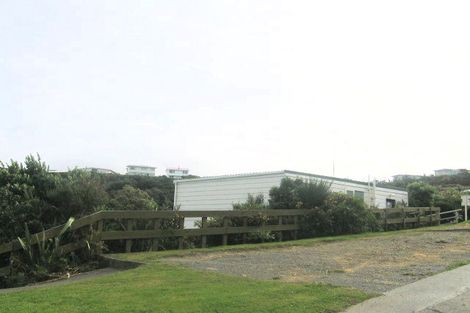 Photo of property in 107 Dowse Drive, Maungaraki, Lower Hutt, 5010