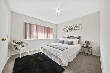 Photo of property in 2/527 Weymouth Road, Weymouth, Auckland, 2103