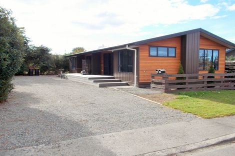 Photo of property in 2 Fergus Square, Te Anau, 9600