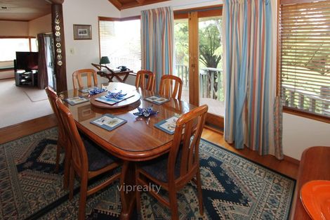 Photo of property in 32 Okareka Loop Road, Lake Okareka, Rotorua, 3076