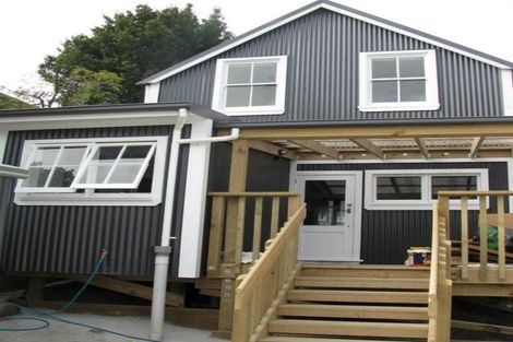 Photo of property in 5 Winchester Street, Lyttelton, 8082
