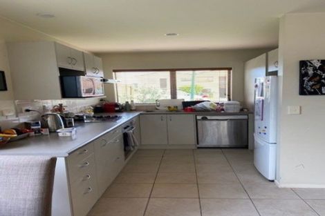 Photo of property in 24 Puma Drive, Golflands, Auckland, 2013