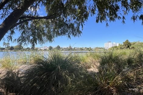 Photo of property in 128a Lake Crescent, Hamilton Lake, Hamilton, 3204