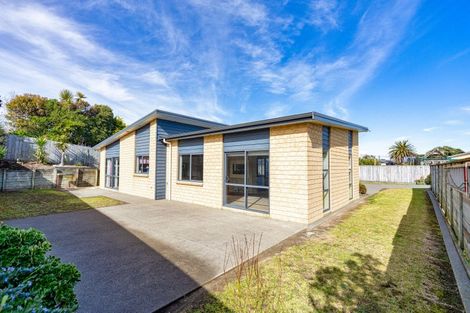 Photo of property in 102 Mountain View Terrace End, Otaki Beach, Otaki, 5512