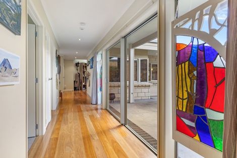 Photo of property in 21 Riverside Place, Katikati, 3129