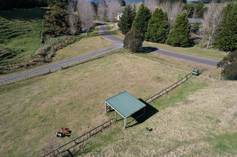 Photo of property in 13 Holly Way, Manakau, 5573