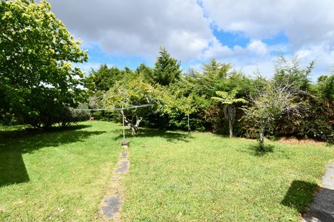Photo of property in 50 Savoy Road, Glen Eden, Auckland, 0602