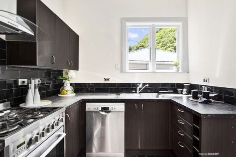 Photo of property in 2 Entrance Street, Aro Valley, Wellington, 6012