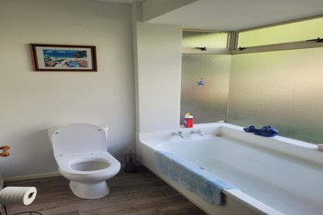 Photo of property in 6 Magenta Place, Dinsdale, Hamilton, 3204