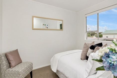Photo of property in 10/11 Kingsway Avenue, Sandringham, Auckland, 1025