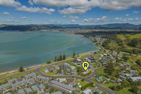 Photo of property in 10 Centennial Drive, Whitianga, 3510