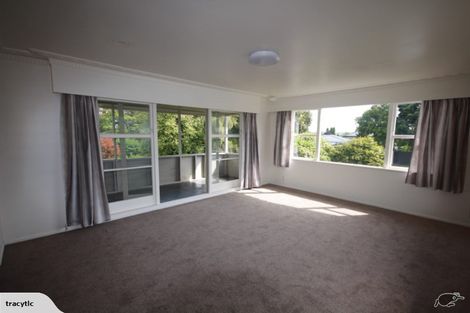 Photo of property in 6 Lee Road, Hannahs Bay, Rotorua, 3010
