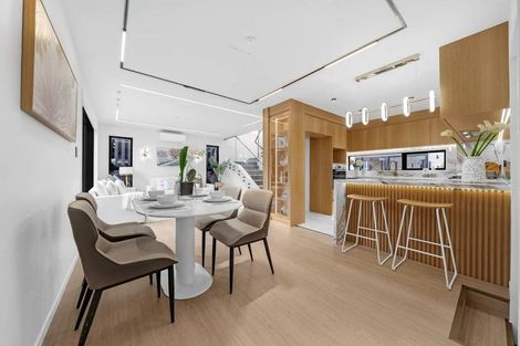 Photo of property in 7d Sirius Place, Botany Downs, Auckland, 2010
