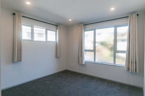 Photo of property in 20 Beach Road, Castor Bay, Auckland, 0620