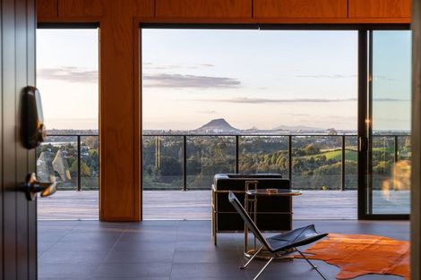 Photo of property in 10 Taranui Place, Ohauiti, Tauranga, 3112