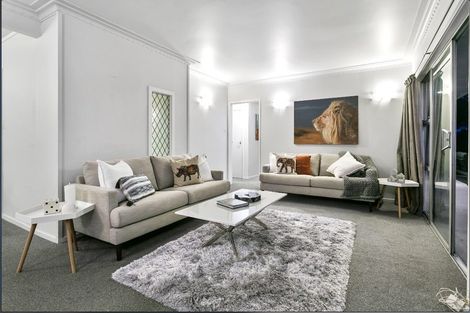 Photo of property in 3 Dunraven Place, Torbay, Auckland, 0630