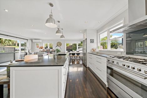 Photo of property in 29 Albert Street, Riverhead, 0820