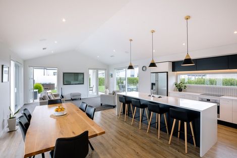 Photo of property in 109 Saint Kilda Road, Cambridge, 3434