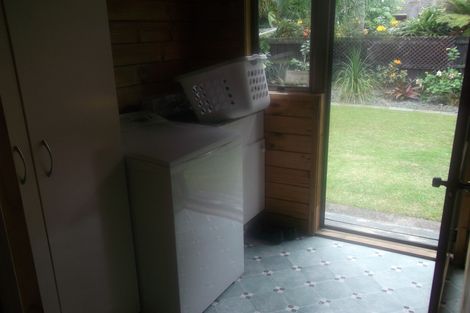 Photo of property in 87 Carnoustie Drive, Wattle Downs, Auckland, 2103