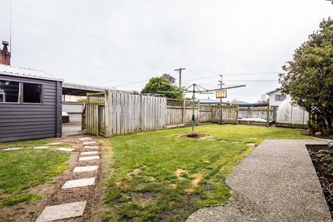 Photo of property in 224 Park Street, Winton, 9720