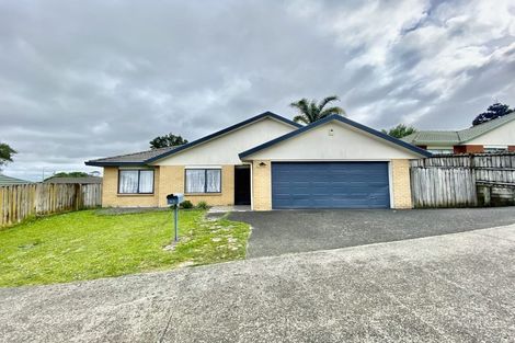 Photo of property in 16 Glenveagh Park Drive, Weymouth, Auckland, 2103