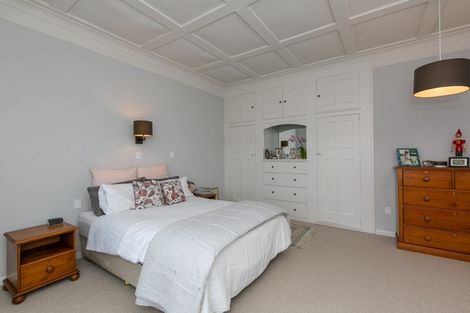 Photo of property in 34 Fitzroy Road, Bluff Hill, Napier, 4110