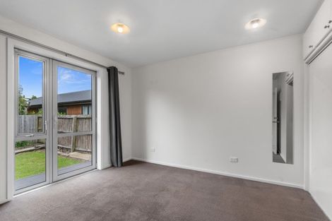 Photo of property in 142 Ilam Road, Ilam, Christchurch, 8041