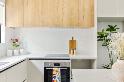 Photo of property in 108d Taikata Road, Te Atatu Peninsula, Auckland, 0610