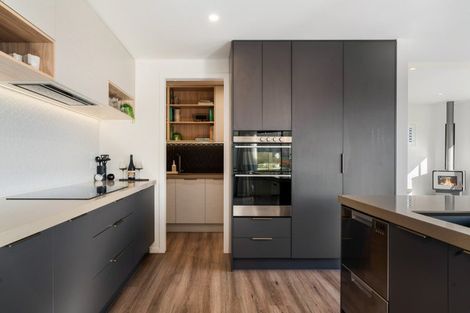 Photo of property in 6 Platinum Ridge, Wanaka, 9305