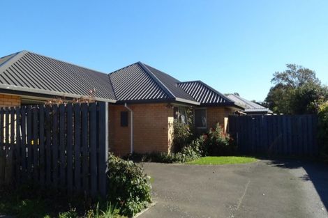 Photo of property in 1 Middlepark Road, Sockburn, Christchurch, 8042