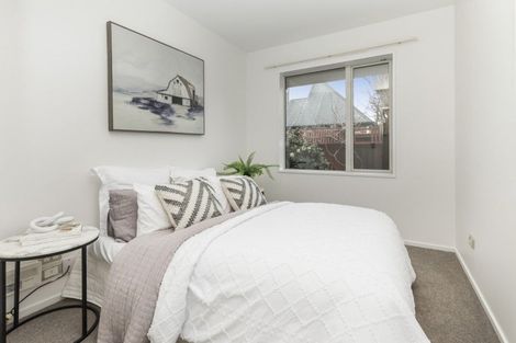 Photo of property in 109 Opawa Road, Opawa, Christchurch, 8023