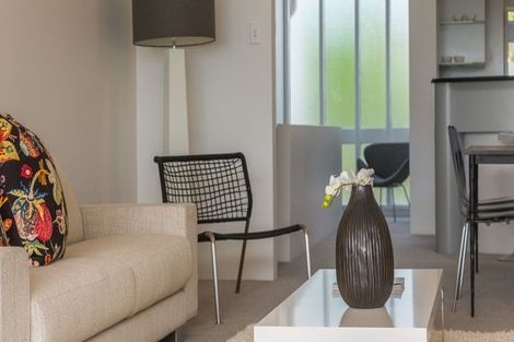 Photo of property in 3/15 Karori Crescent, Orakei, Auckland, 1071